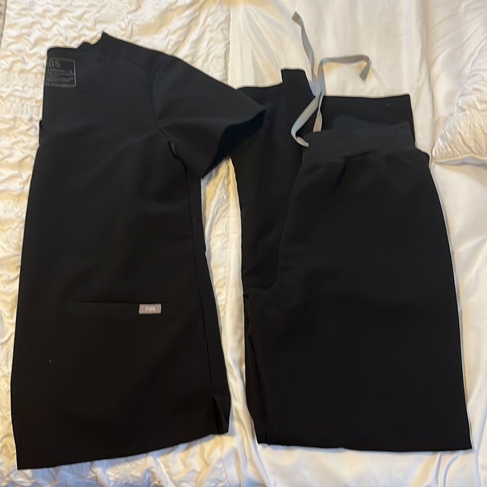 Figs top and bottom. Black